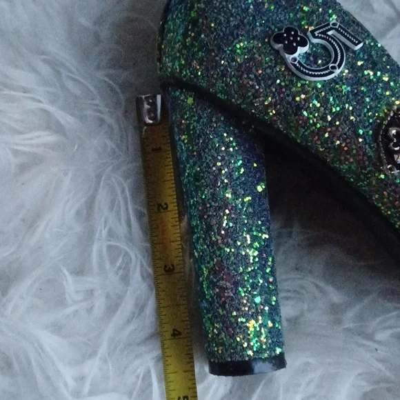 Cape Robbin  heels - Picture 12 of 16